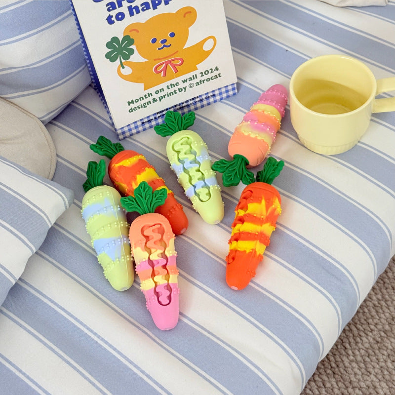 Squeak & Clean Carrot Toy